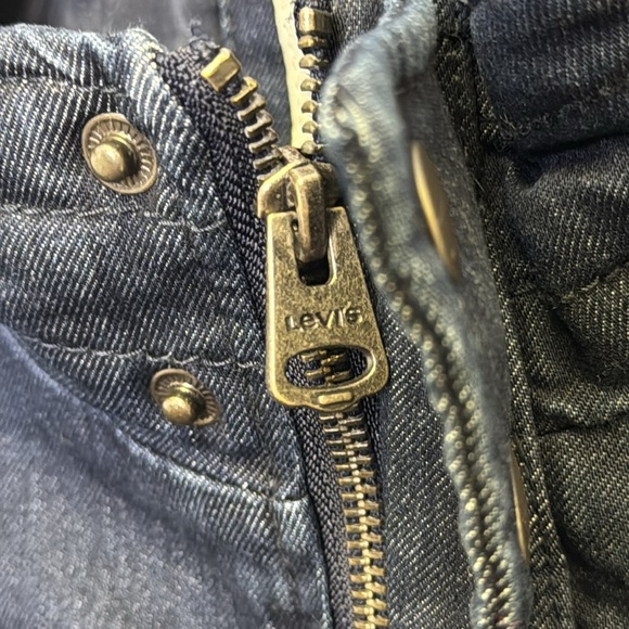 NWOT Levi's Blue Denim Jacket with Stand-Up Collar - Picture 4 of 10